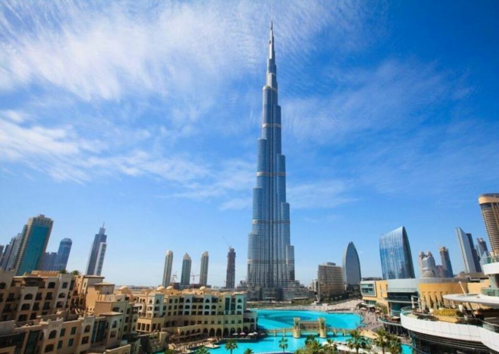 arquitectura-moderna-Burj-Khalifa-Dubái-Emiratos-Árabes
