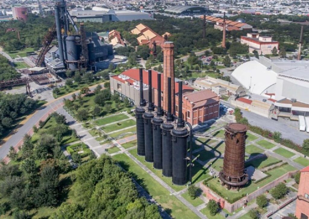 Arquitectura-industrial-Fundidora-Park-Monterrey-México