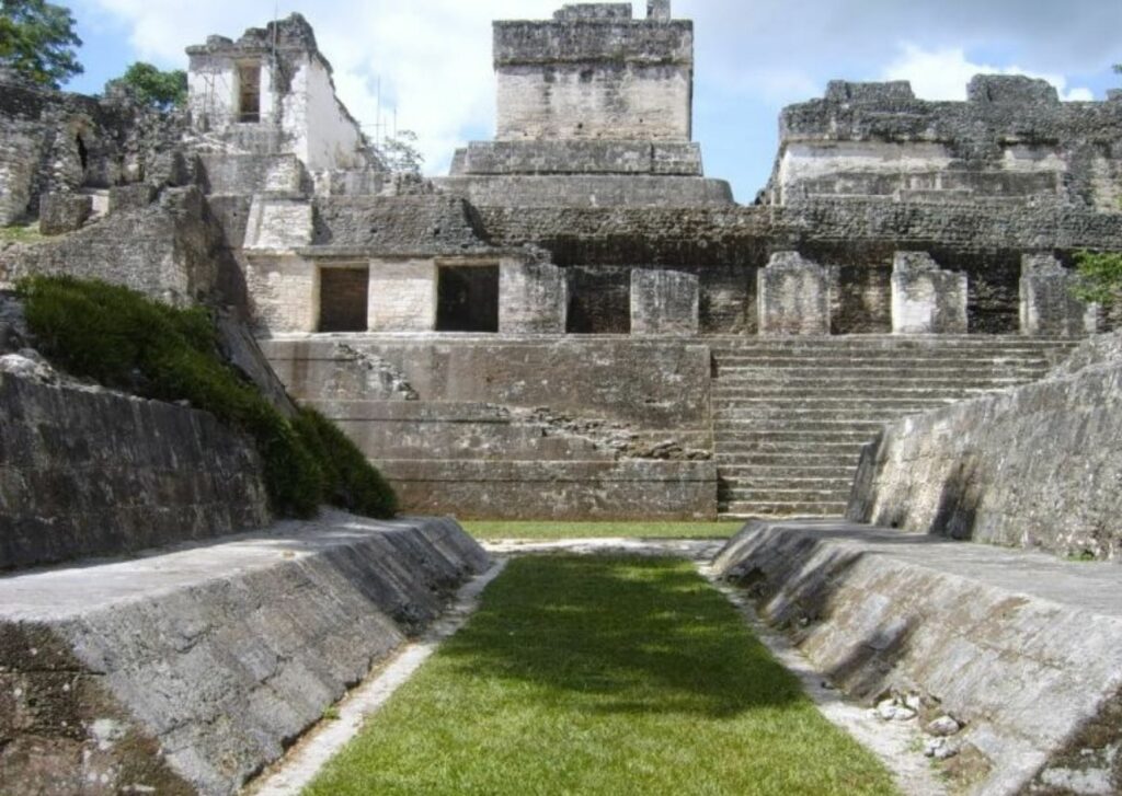 arquitectura-maya-Juego-de-Pelota